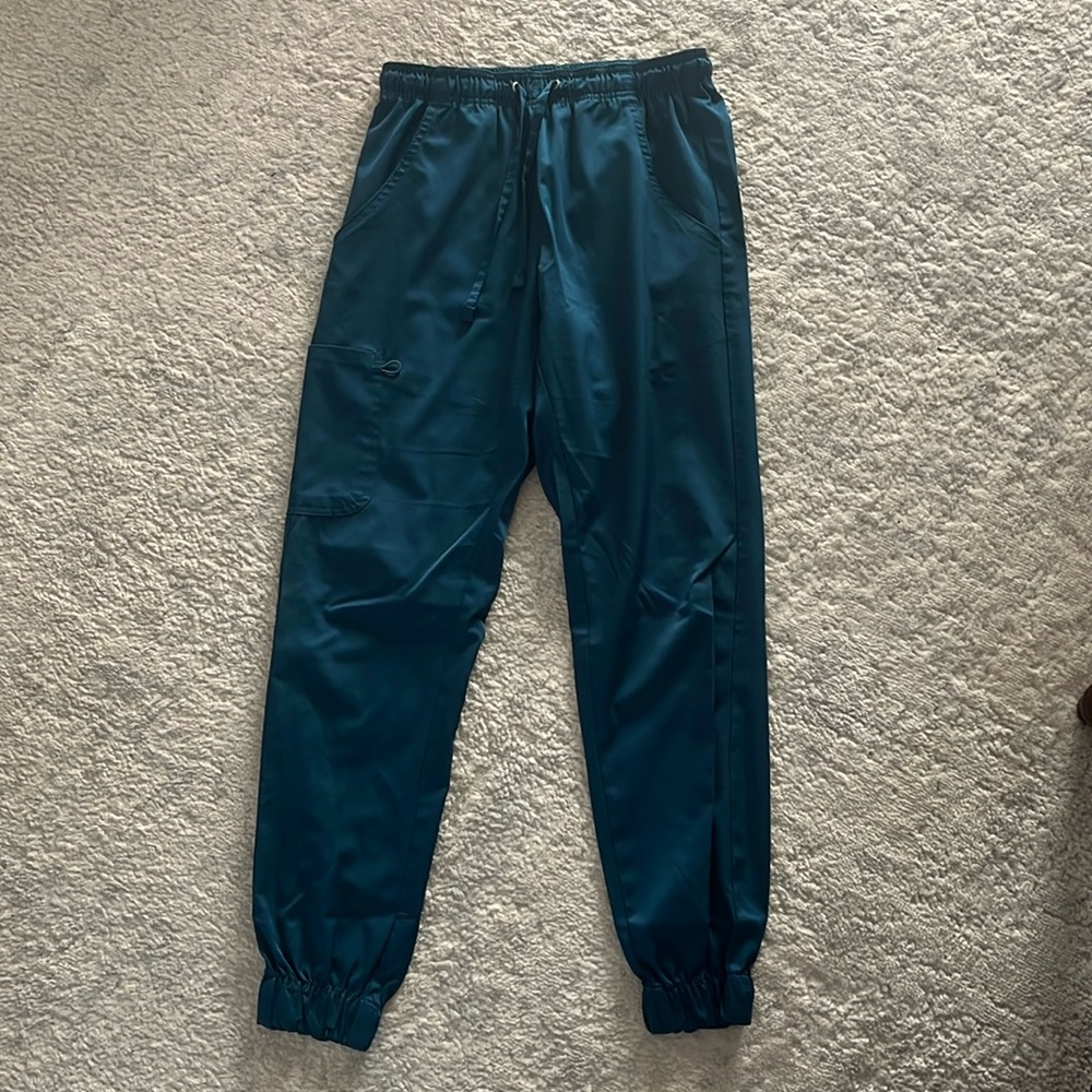 Mini Marilyn Blue Scrubs